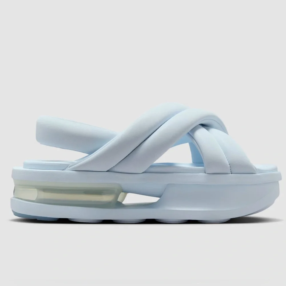 🆕 NIB Nike Air Max Isla women’s Sandals size 10 blue/tint metallic/silver - Picture 2 of 8